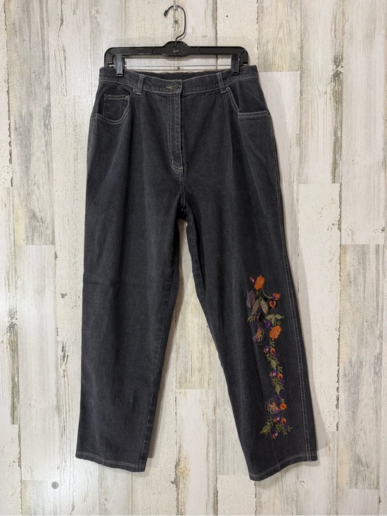 Denim&Co Denim - Vintage Black High Rise Loosefit Mom 
Jeans Black with Floral Embroidery